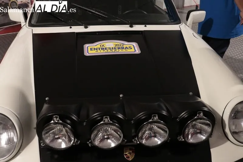Presentación de la novena edición del ‘Rally Entresierras Histórico-Guijuelo’ en el Museo de Historia de la Automoción. Foto de David Sañudo