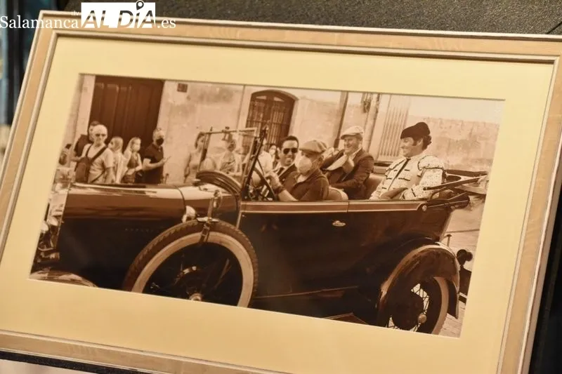 El Museo Taurino incorpora a su exposición una fotografía de Morante en Salamanca que rememora otra tomada 103 años atrás. Foto de Vanesa Martins