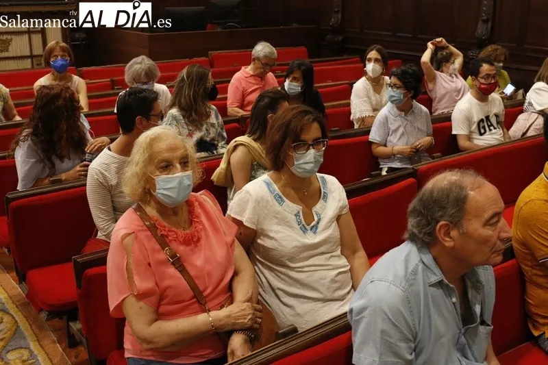 Clausura del Programa Univerusal en el Paraninfo de la USAL. Foto de David Sañudo
