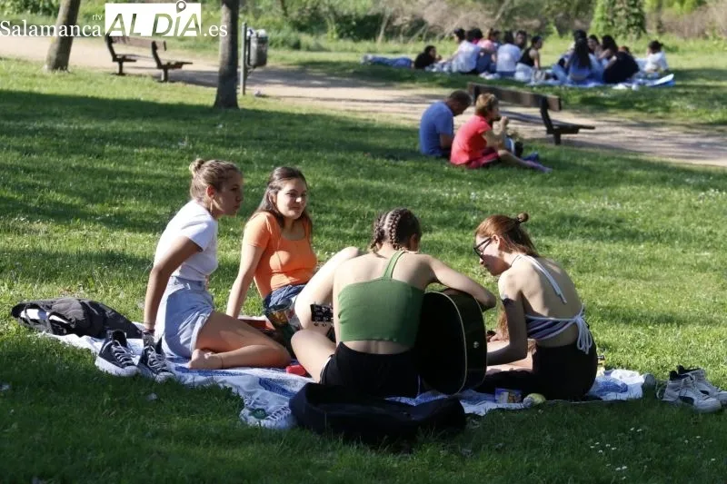 Turistas en Salamanca en el primer fin de semana de mayo - David Sañudo