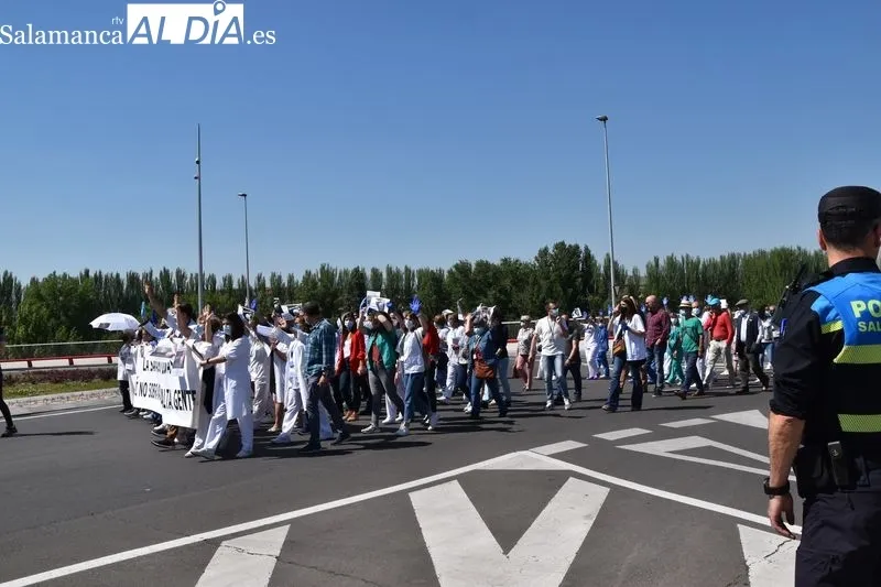 Manifestación de profesionales de la Sanidad pública en Salamanca