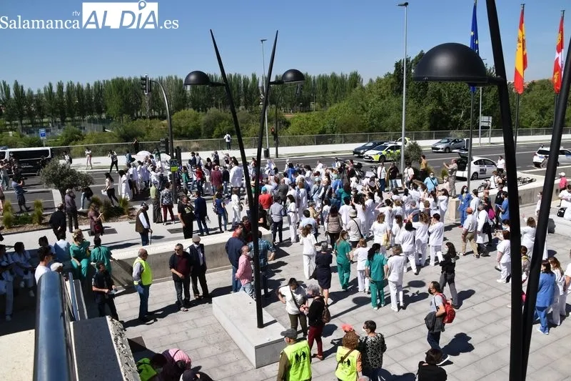 Manifestación de profesionales de la Sanidad pública en Salamanca