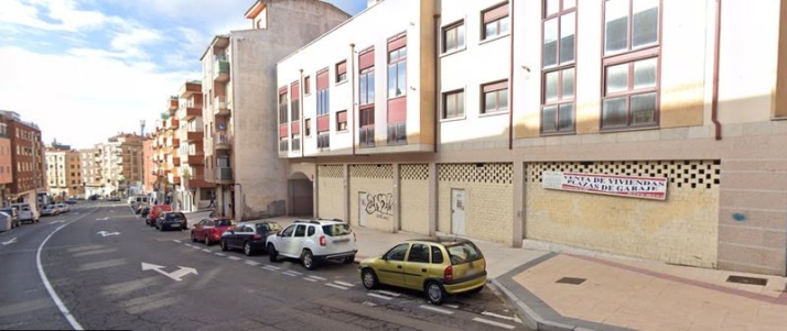 Justicia saca a subasta un local por 2,3 millones de euros y 15 viviendas en el barrio de Pizarrales 