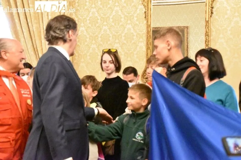  Recepción en el Ayuntamiento de Salamanca de los 87 niños del orfanato de Donetsk acogidos en el colegio La Inmaculada de Armenteros