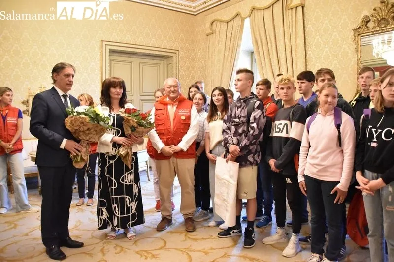  Recepción en el Ayuntamiento de Salamanca de los 87 niños del orfanato de Donetsk acogidos en el colegio La Inmaculada de Armenteros