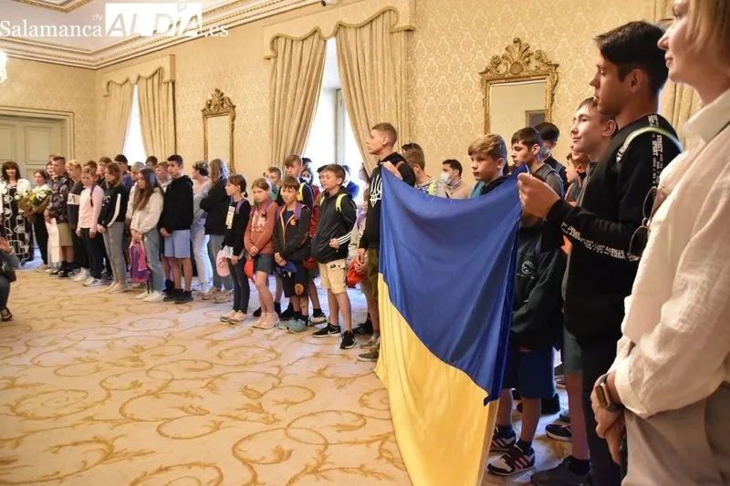  Recepción en el Ayuntamiento de Salamanca de los 87 niños del orfanato de Donetsk acogidos en el colegio La Inmaculada de Armenteros