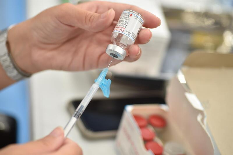 Dosis de la vacuna frente a la COVID-19
