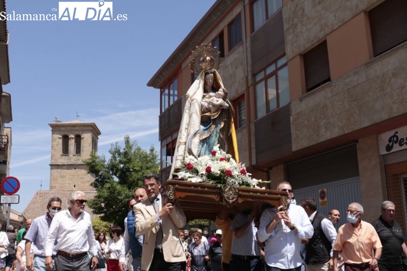 Procesión de la Virgen de los Remedios en Villamayor - David Sañudo