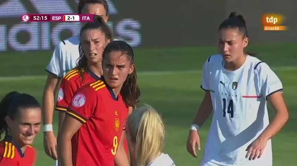 Foto 2 - Carmen &Aacute;lvarez S&aacute;nchez marca un gol en el victorioso debut de Espa&ntilde;a en la Eurocopa Sub&rsquo;19