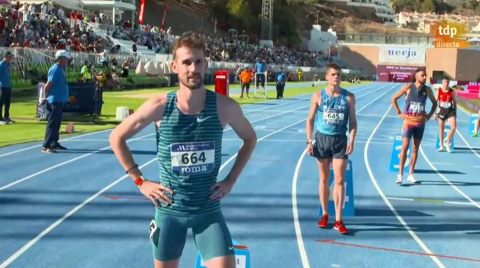 Foto 2 - &Aacute;lvaro de Arriba se corona campe&oacute;n de Espa&ntilde;a en la final m&aacute;s r&aacute;pida de la historia