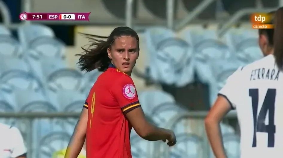 Foto 7 - Carmen &Aacute;lvarez S&aacute;nchez marca un gol en el victorioso debut de Espa&ntilde;a en la Eurocopa Sub&rsquo;19