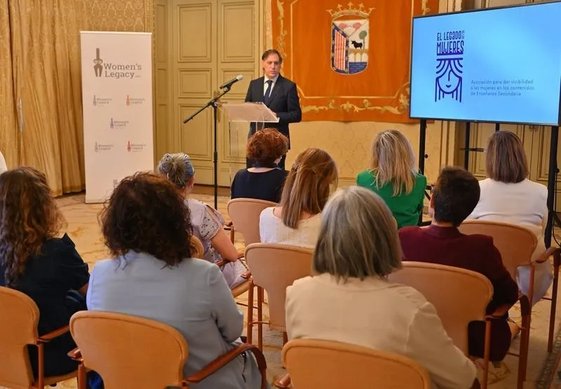 Presentación en el Ayuntamiento de la asociación 'El legado de las mujeres'