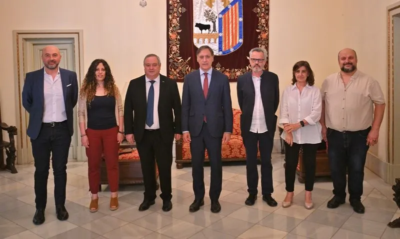 Presentación en el Ayuntamiento de la interpretación de Carmina Burana, que tendrá lugar en la Plaza Mayor, en su versión instrumentada