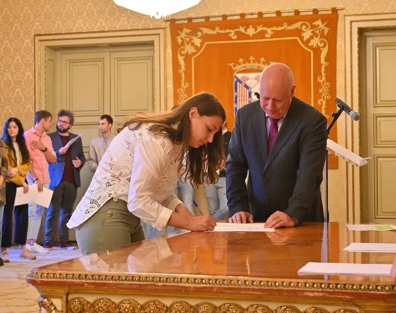 Entrega, en el Ayuntamiento, de las becas del Curso de Formación a la Carta Marketing 360 y Data 4.0