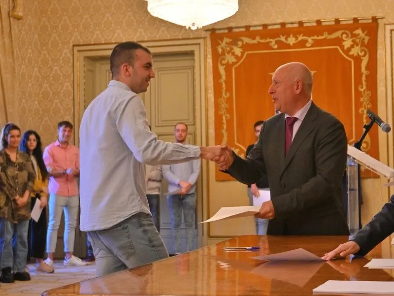 Entrega, en el Ayuntamiento, de las becas del Curso de Formación a la Carta Marketing 360 y Data 4.0