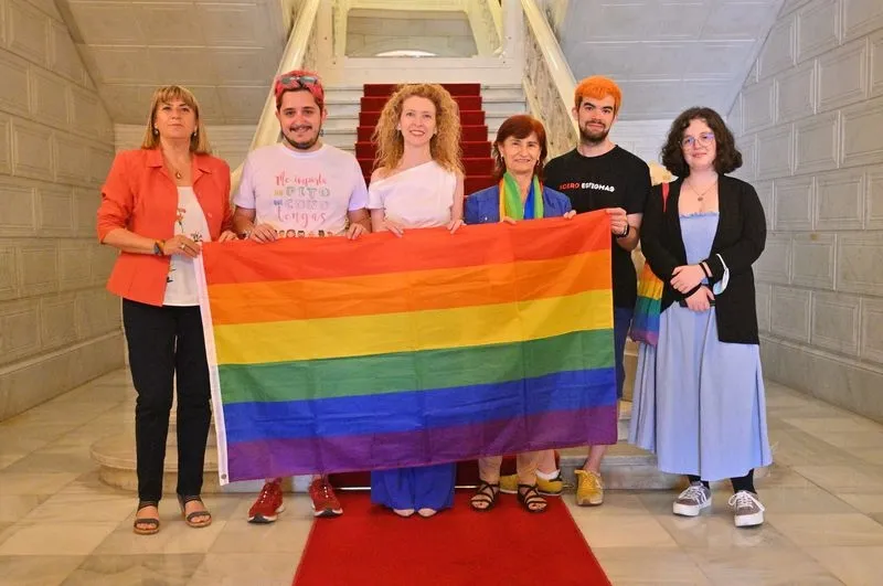 Foto 3 - Agradable recepci&oacute;n en el Ayuntamiento a la Asociaci&oacute;n Iguales