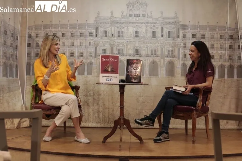 La escritora Reyes Monforte, este miércoles en Salamanca