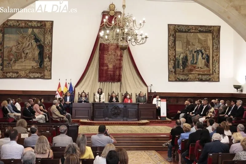 Entrega de los premios a la excelencia en la docencia “María de Maeztu” y a la trayectoria de excelencia en la docencia “Gloria Begué”. Foto de David Sañudo
