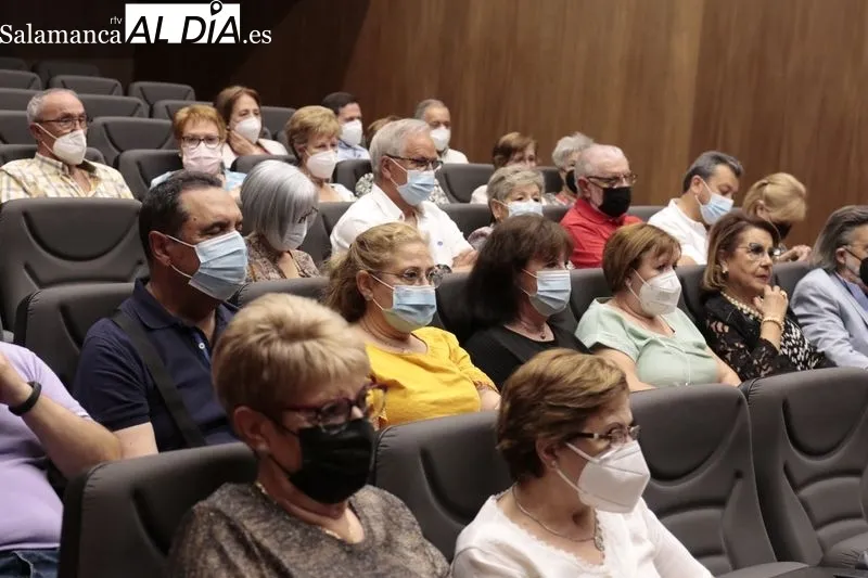 Actos de la Asociación San Juan de Sahagún de Jubilados y Pensionistas de la Policía Local de Salamanca. Foto de David Sañudo