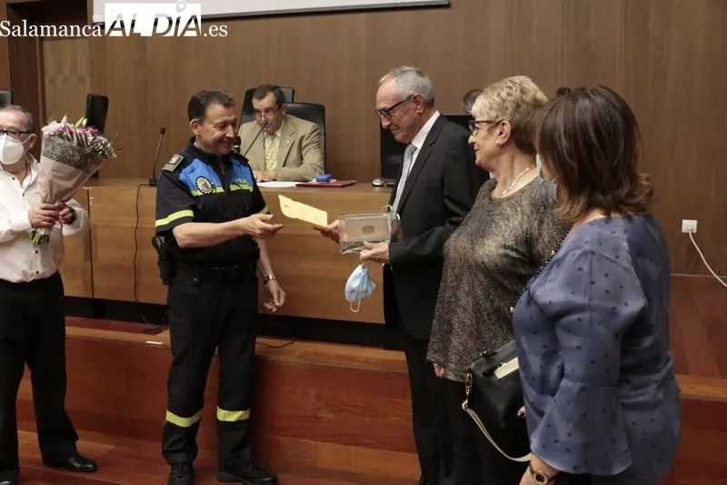 Actos de la Asociación San Juan de Sahagún de Jubilados y Pensionistas de la Policía Local de Salamanca. Foto de David Sañudo