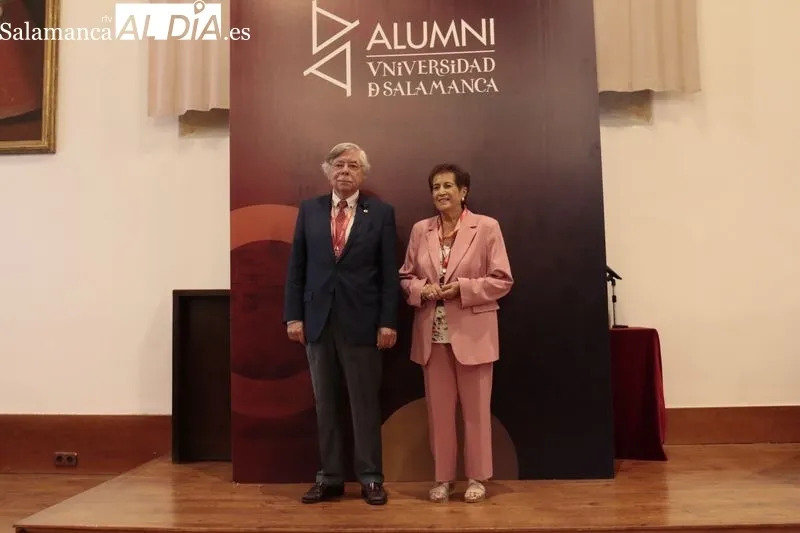 Encuentro de antiguos alumnos organizado por Alumni-USAL