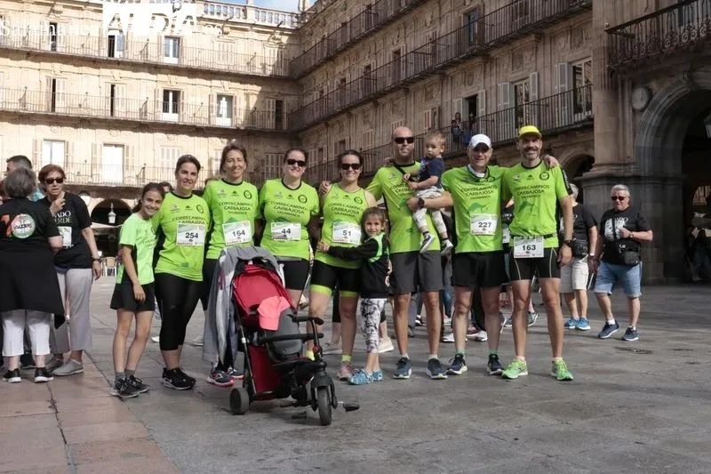 Foto 7 - La VIII Carrera por la Donaci&oacute;n de &Oacute;rganos &ndash; II Marcha Savia recorre el centro de Salamanca y deja grandes estampas