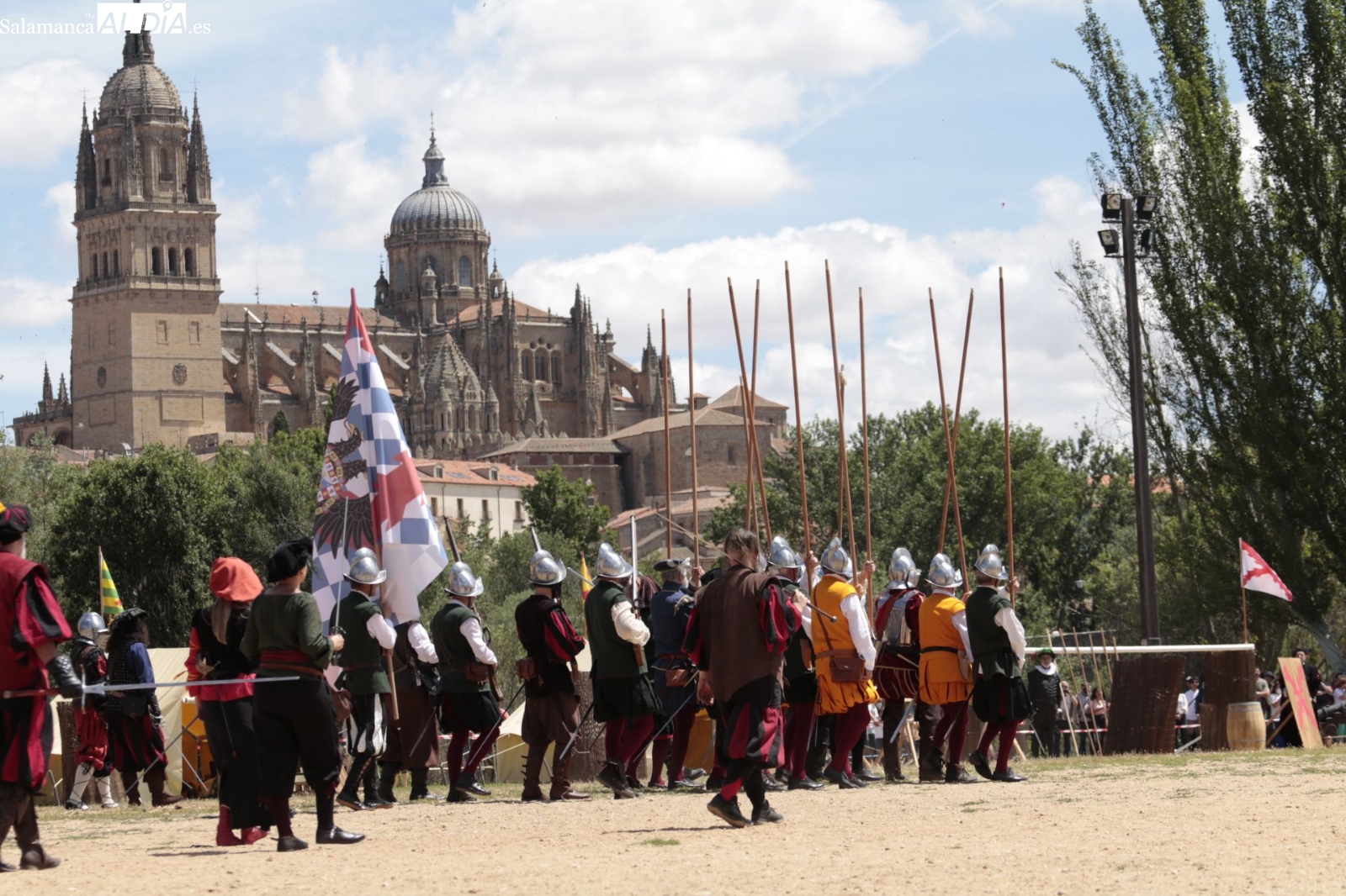 Recreación histórica de una batalla de los Tercios de Flandes en el Festival del Siglo de Oro en Salamanca