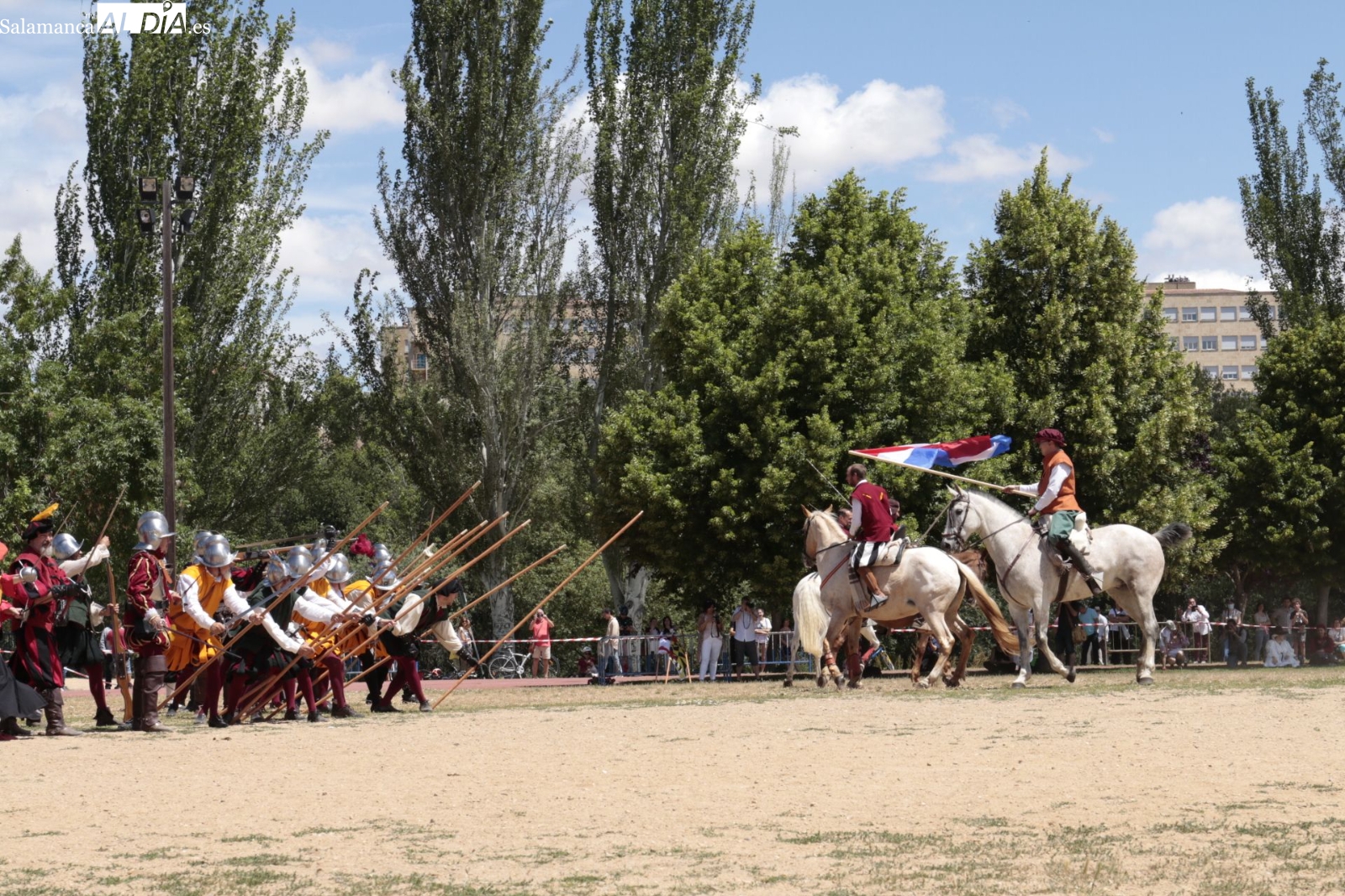 Recreación histórica de una batalla de los Tercios de Flandes en el Festival del Siglo de Oro en Salamanca - David Sañudo