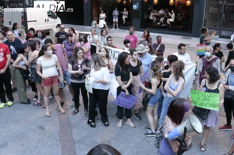 Concentración en Salamanca contra las agresiones sexuales