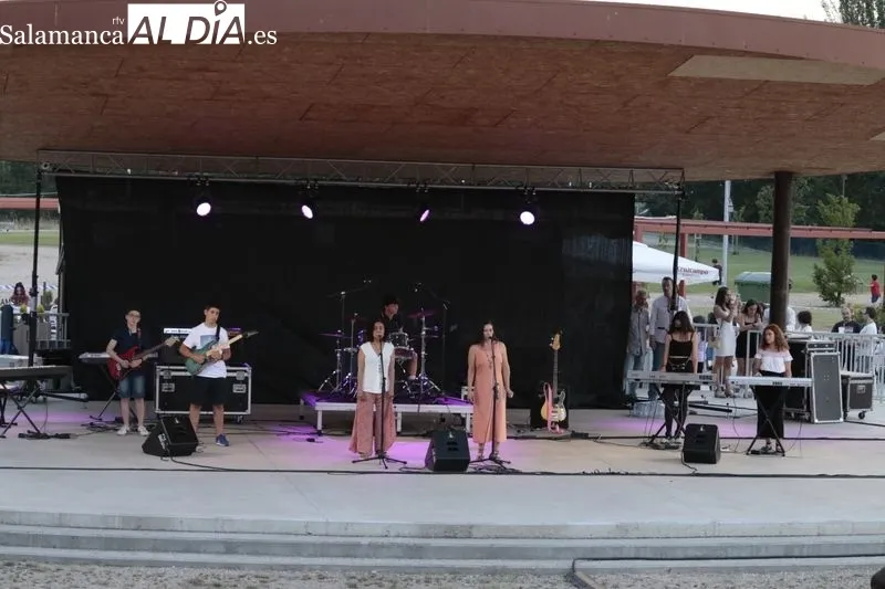 Concierto de los alumnos de música moderna de la Escuela Municipal de Música y Danza