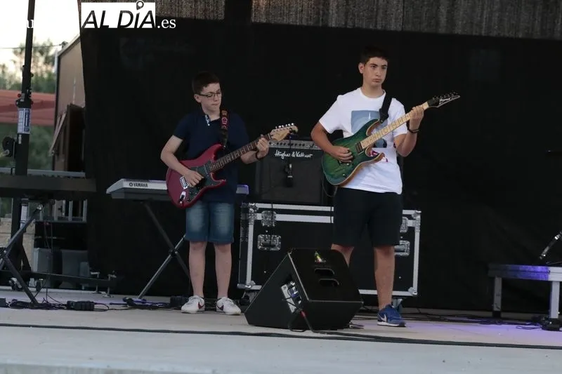 Concierto de los alumnos de música moderna de la Escuela Municipal de Música y Danza