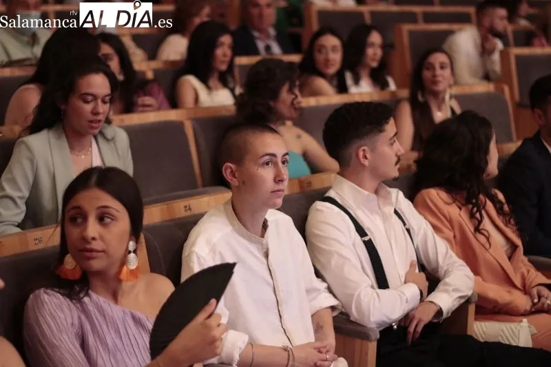 Imágenes del acto de graduación de los alumnos de Educación de la USAL