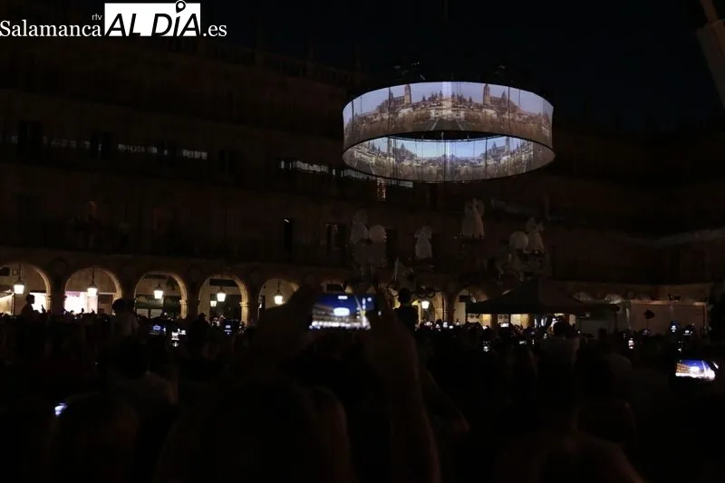Imágenes del impresionante espectáculo en la Plaza Mayor