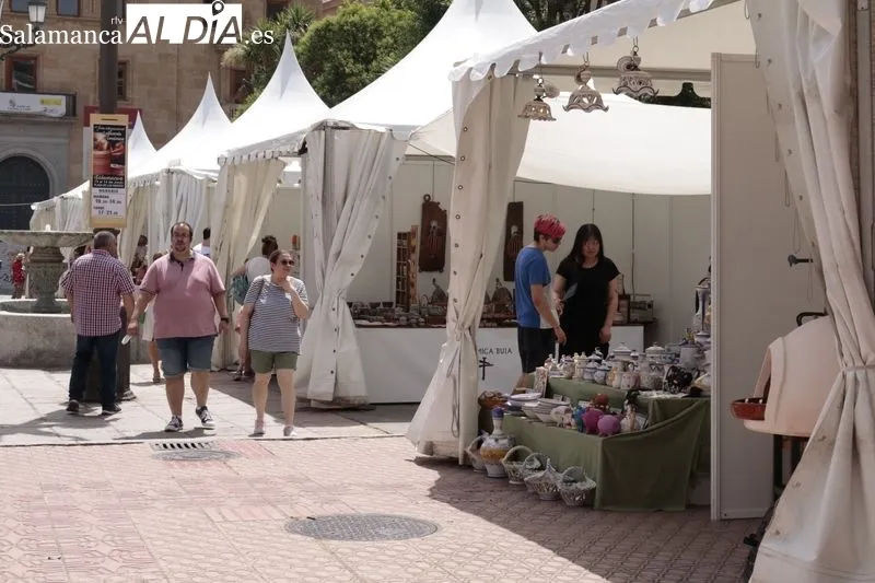 La plaza de Los Bandos es el escenario de la Feria Internacional de Alfarería y Cerámica