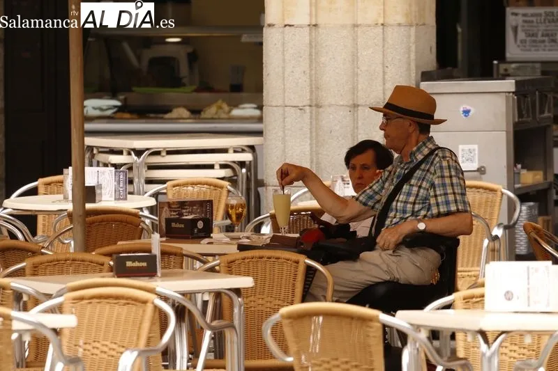 La ola de calor ha hecho que en Salamanca se alcancen hoy los 37 grados. Foto de David Sañudo