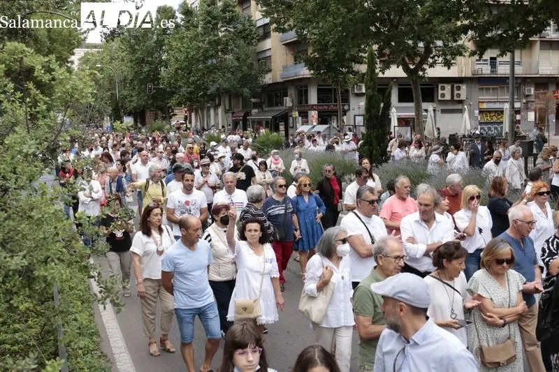 Imágenes de la manifestación convocada por la Plataforma de Salamanca para la Defensa de la Sanidad Pública