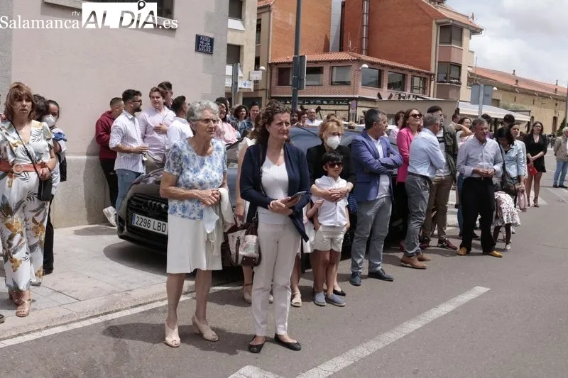 Misa y procesión del Corpus en Villares de la Reina