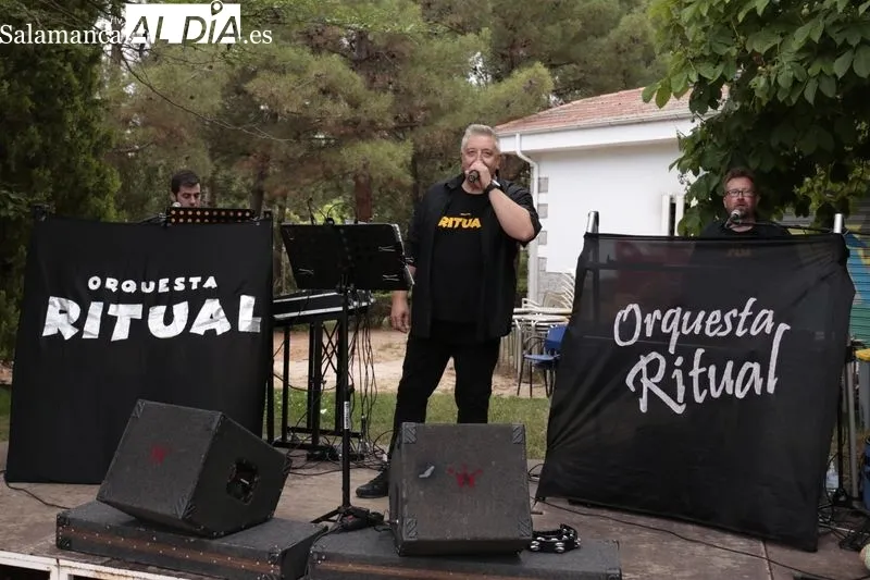Inauguración de los bailes de verano para mayores