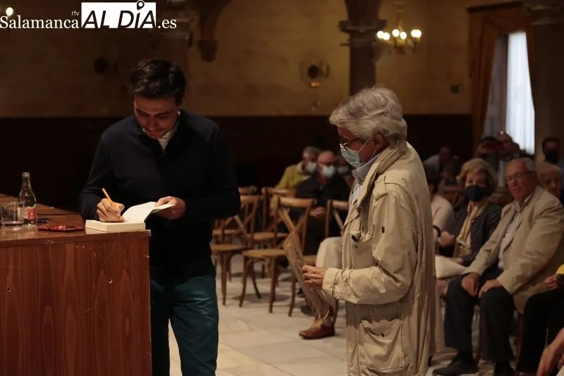 Presentación del libro 'Desde que me quedé sin dioses'