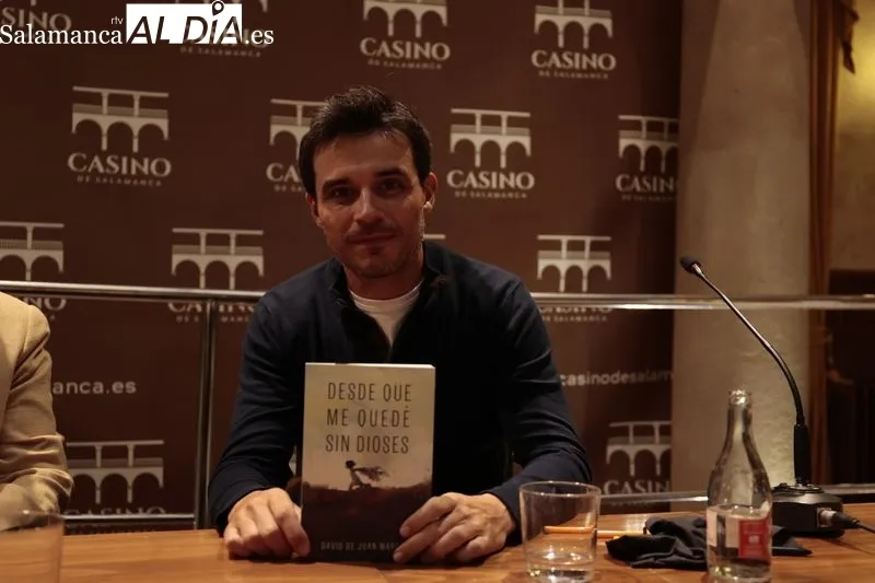 Presentación del libro 'Desde que me quedé sin dioses'