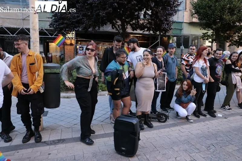 Carrera de tacones en el Barrio de Oeste