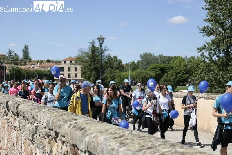 Foto 11 - Salamanca se vuelca con el autismo gracias a la I Carrera Solidaria Ariadna y su Marcha Participativa