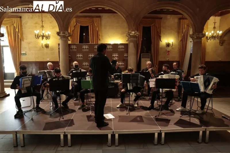 Concierto de la Agrupación de Acordeones de Villamayor