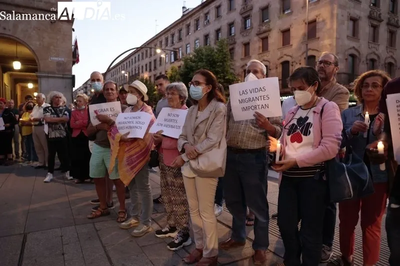 Concentración convocada por la Asamblea de Apoyo a Personas Migrantes