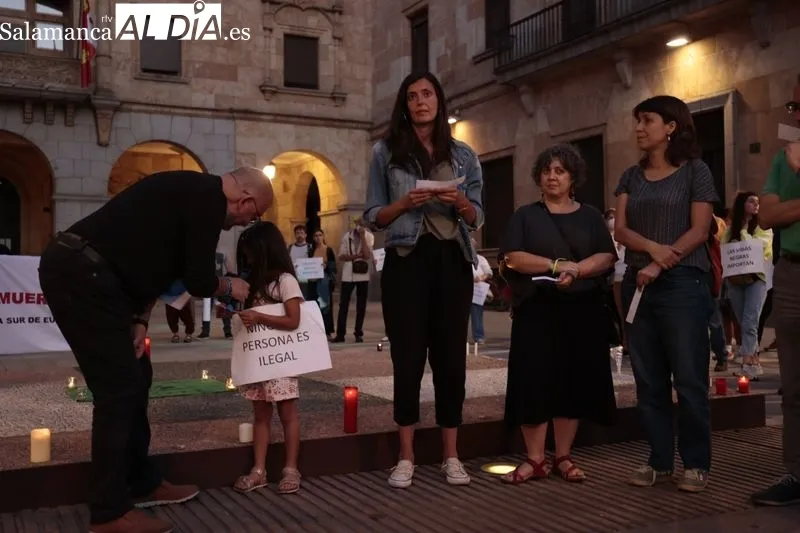 Concentración convocada por la Asamblea de Apoyo a Personas Migrantes
