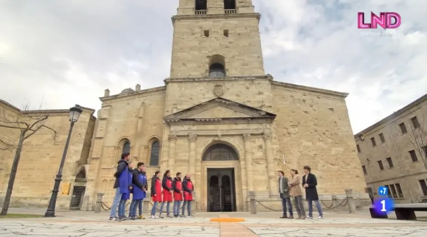Foto 4 - MasterChef salda su &ldquo;cuenta pendiente&rdquo; con la &ldquo;escultural y bella&rdquo; Ciudad Rodrigo