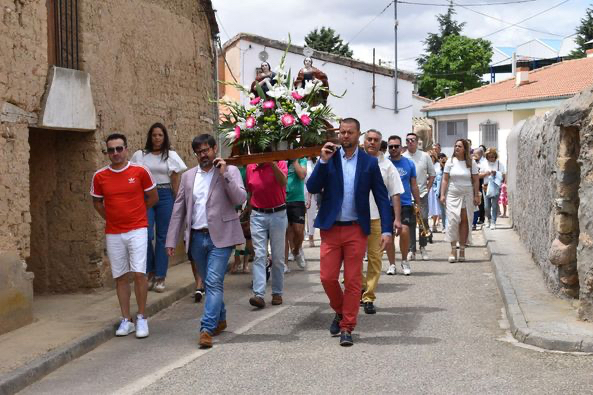 Foto 3 - Sieteiglesias de Tormes vive unos días de fiesta en honor a San Gervasio y San Protasio