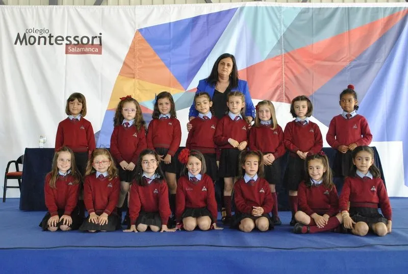 Los graduados en el colegio Montessori de Salamanca