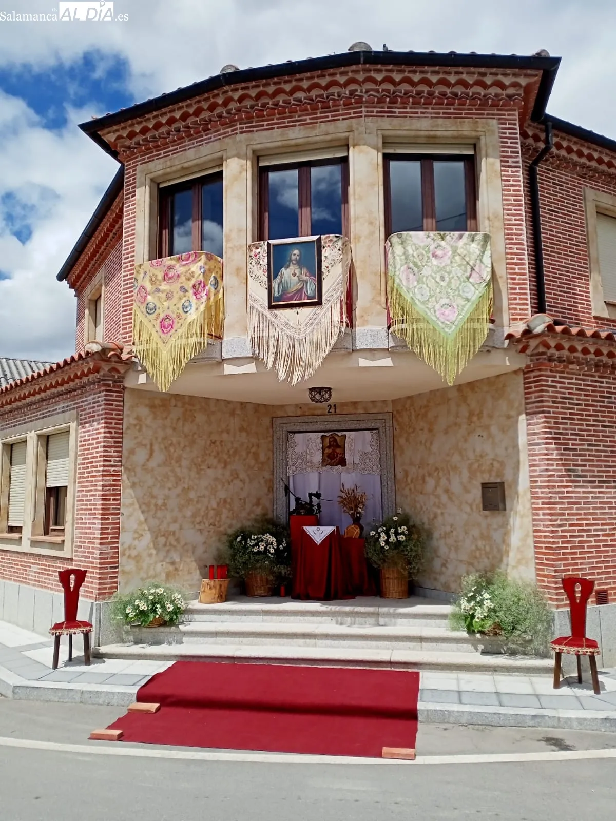Cantalpino vivía este domingo la vuelta de su procesiòn de Corpus