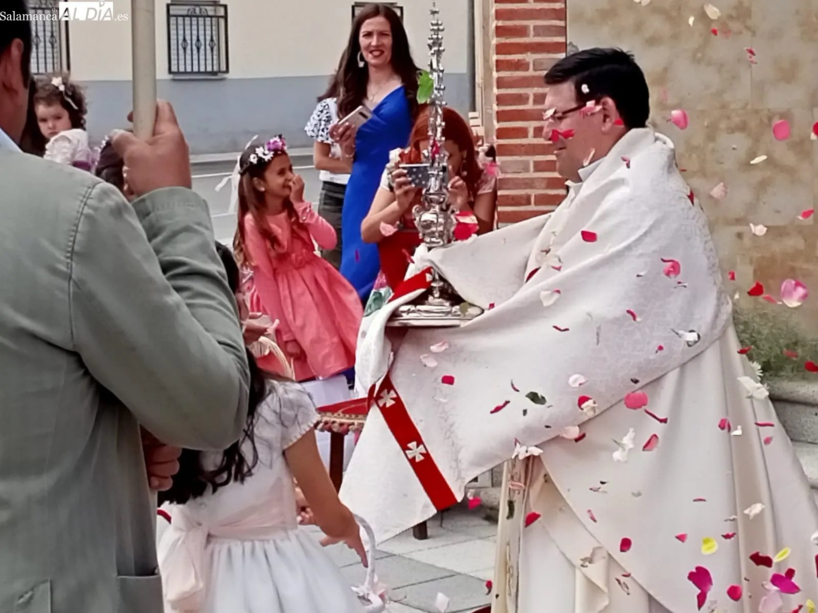 Cantalpino vivía este domingo la vuelta de su procesiòn de Corpus
